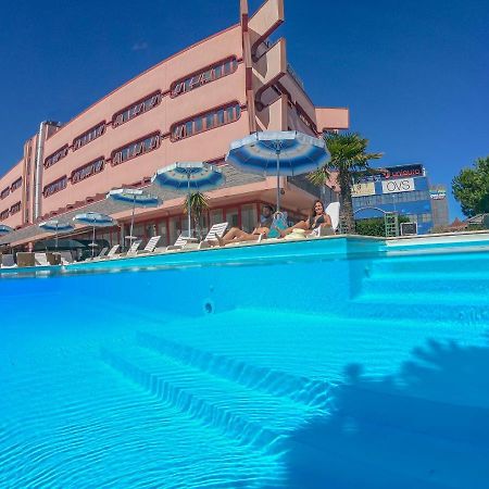 Onda Hotel Silvi Marina Esterno foto
