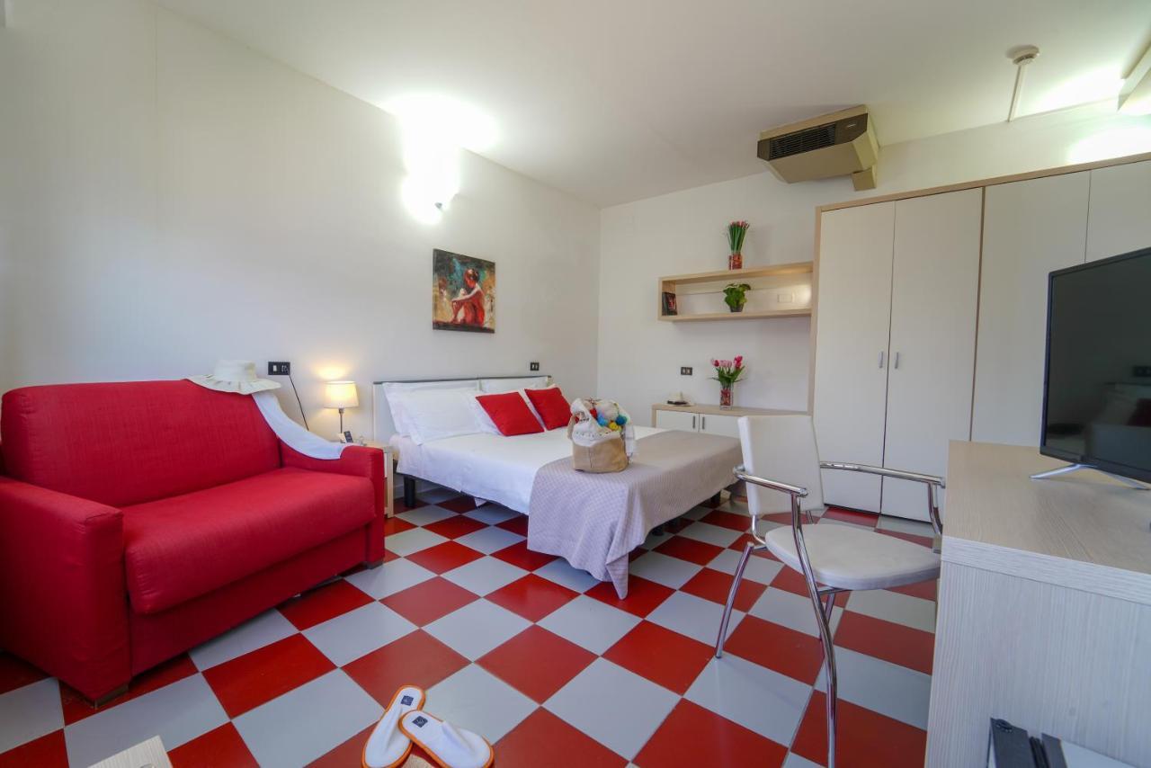 Onda Hotel Silvi Marina Esterno foto