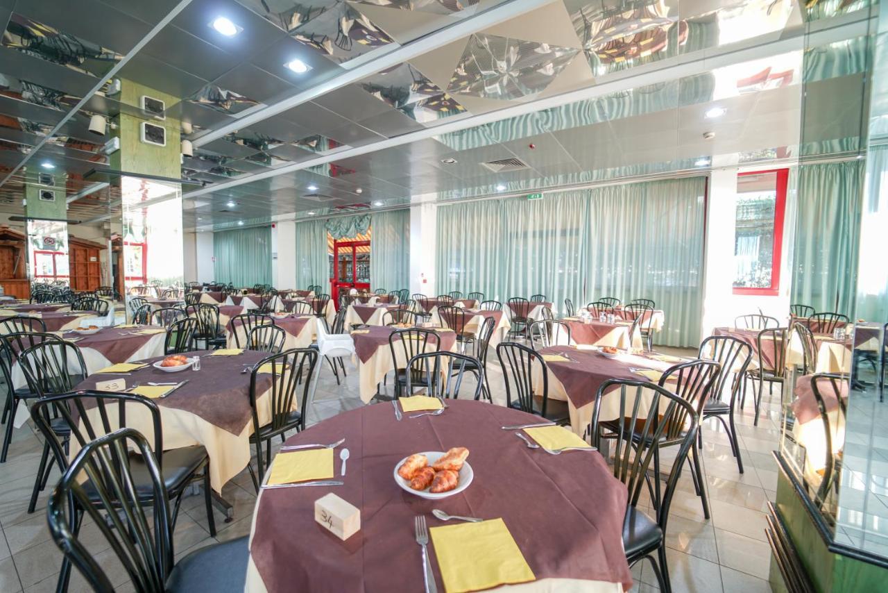 Onda Hotel Silvi Marina Esterno foto