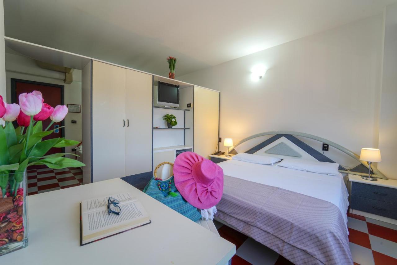 Onda Hotel Silvi Marina Esterno foto