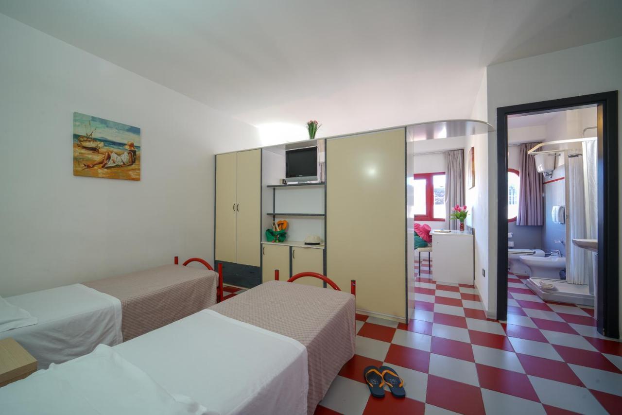Onda Hotel Silvi Marina Esterno foto